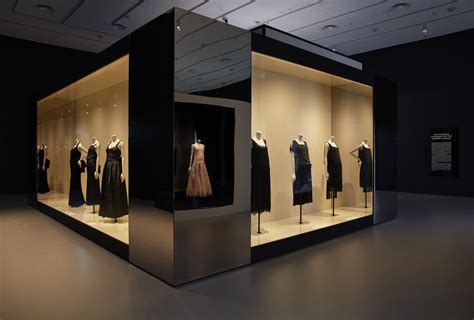 coco chanel exhibition